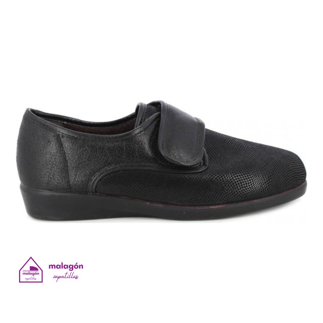 Zapatillas Doctor Cutillas Modelo 10471 negro Zapatillas Doctor Cutillas Modelo 10471 negro