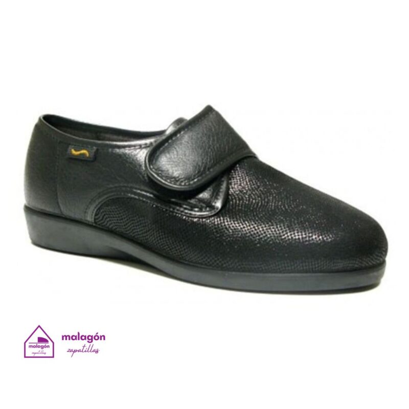 Zapatillas Doctor Cutillas Modelo 10471 negro
