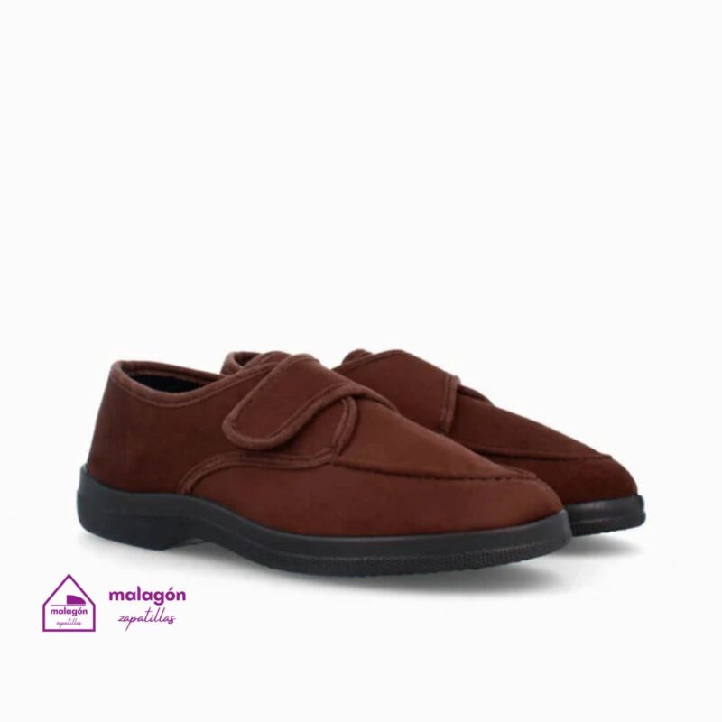 Zapatillas Doctor Cutillas Modelo 21292 marrón