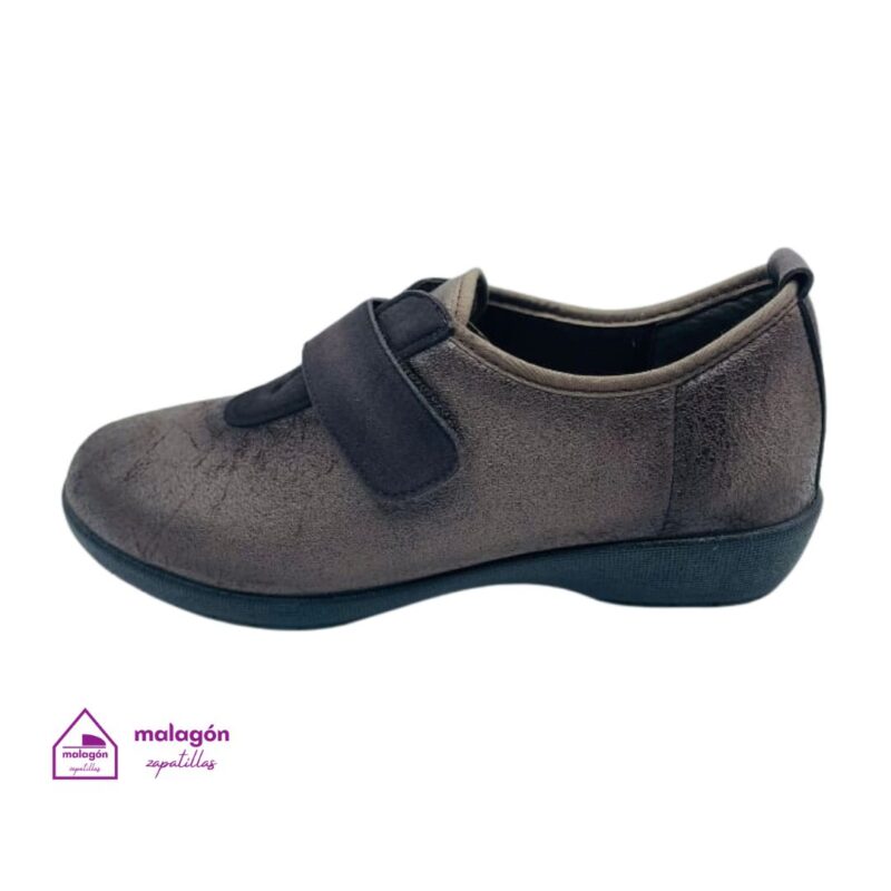 Zapatillas de calle de mujer Doctor Cutillas 41613 Taupé